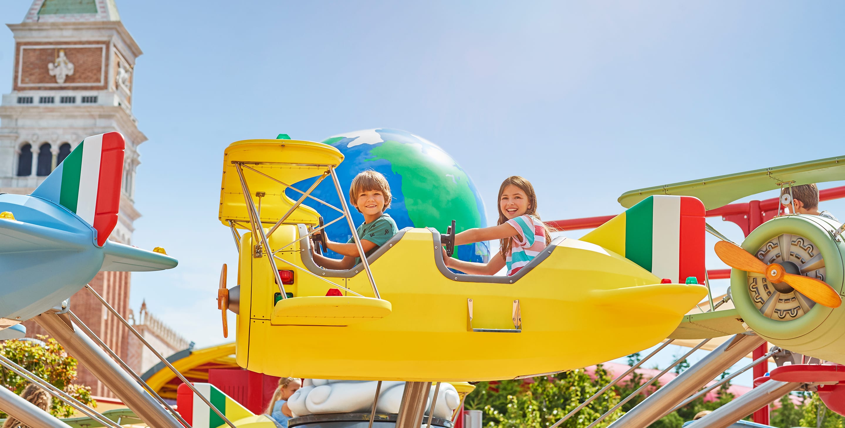 Flying Race, a race through the skies of Ferrari Land