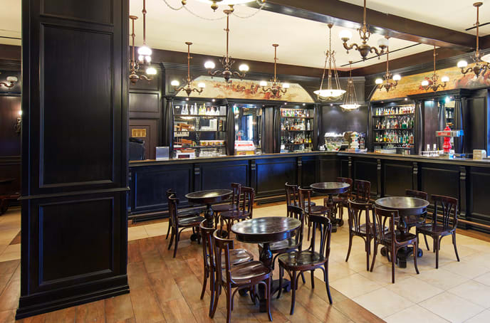 Lobby Bar